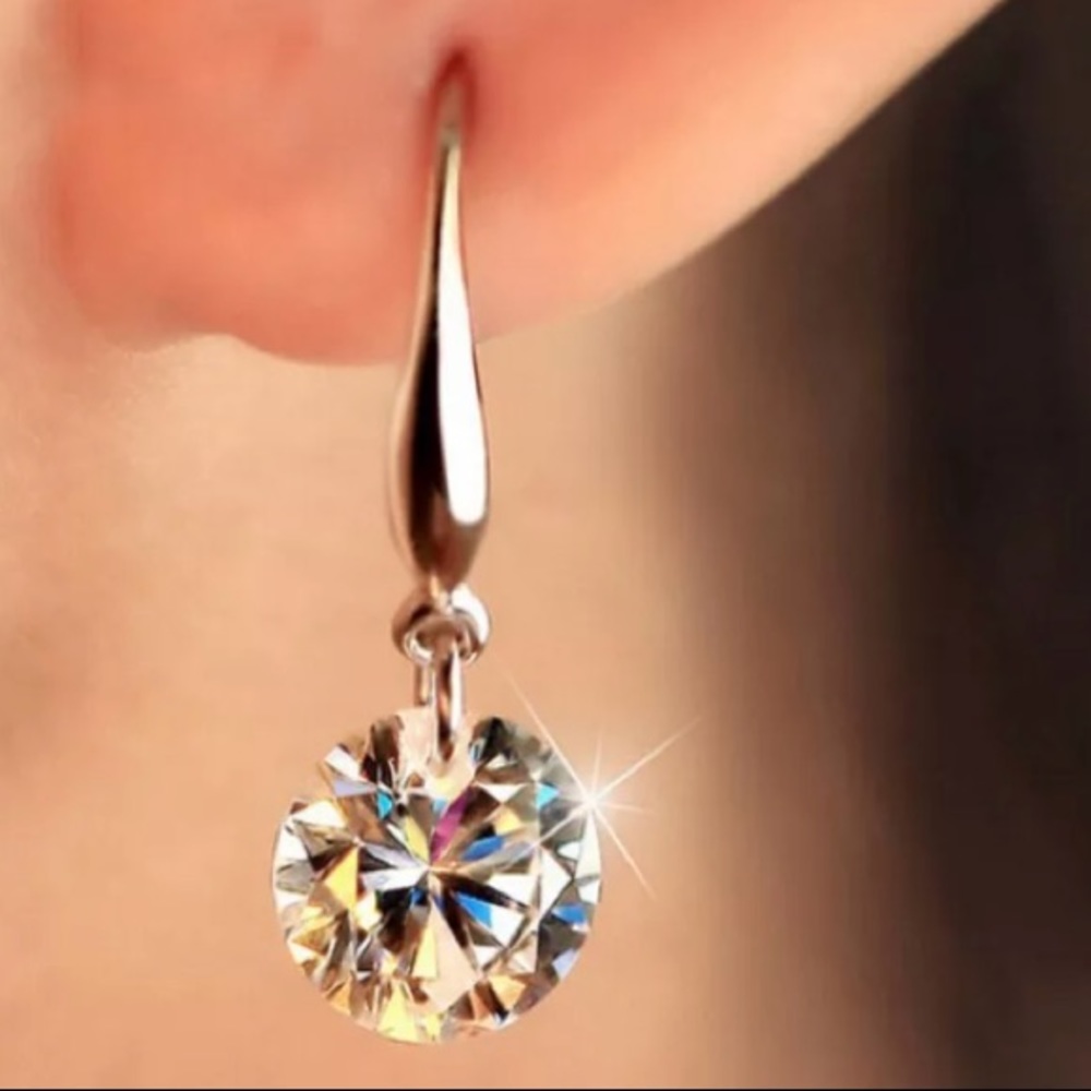 Stunning zirconia solitaire earrings